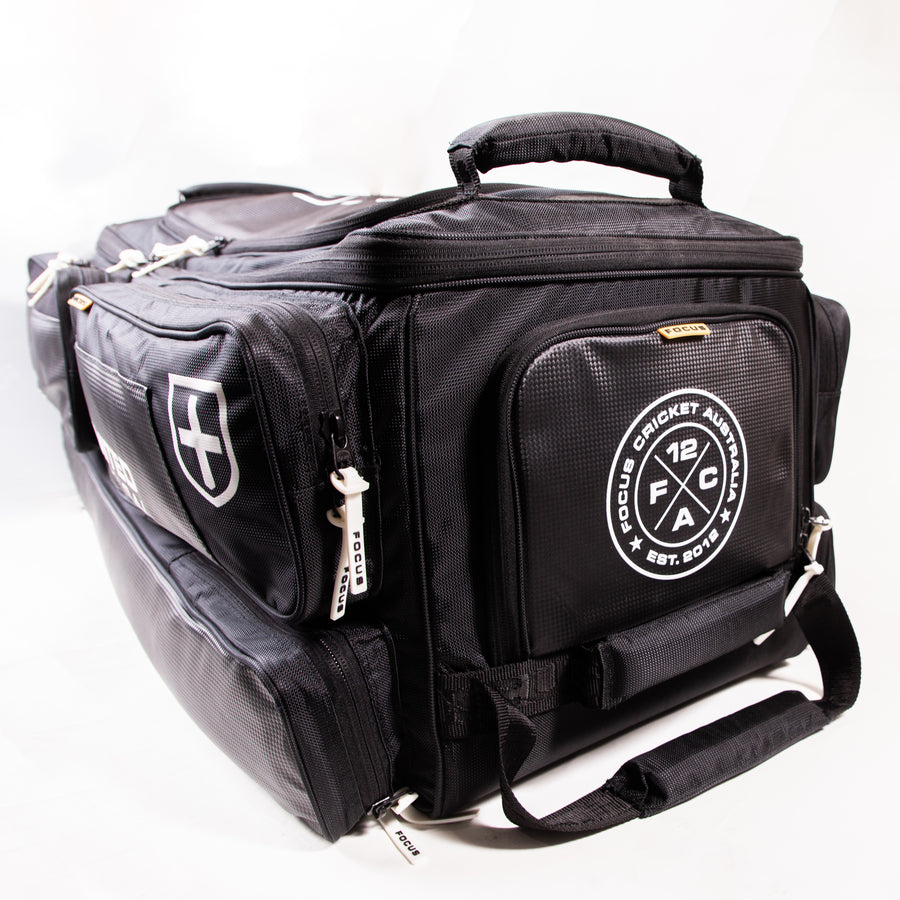cricket wheelie bags cricket wheelie bags