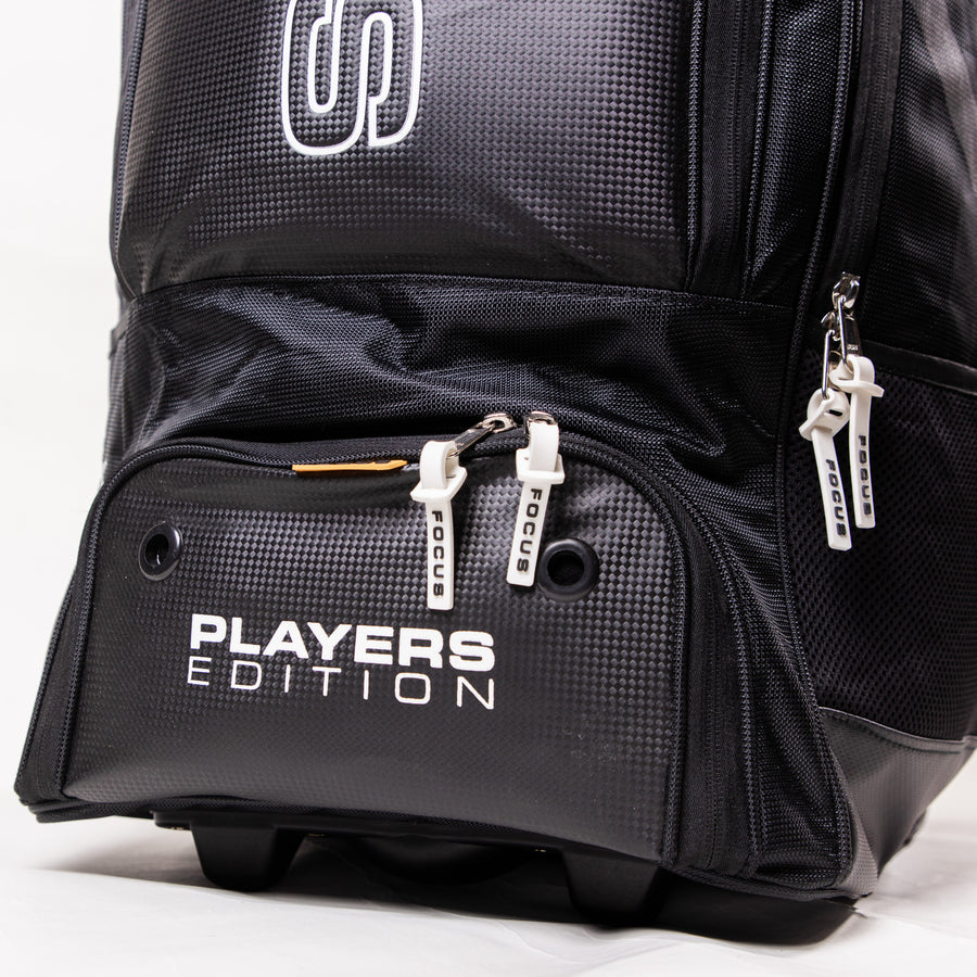 Focus PLAYERS EDITION Wheelie Duffle Bag Focus PLAYERS EDITION Wheelie Duffle Bag