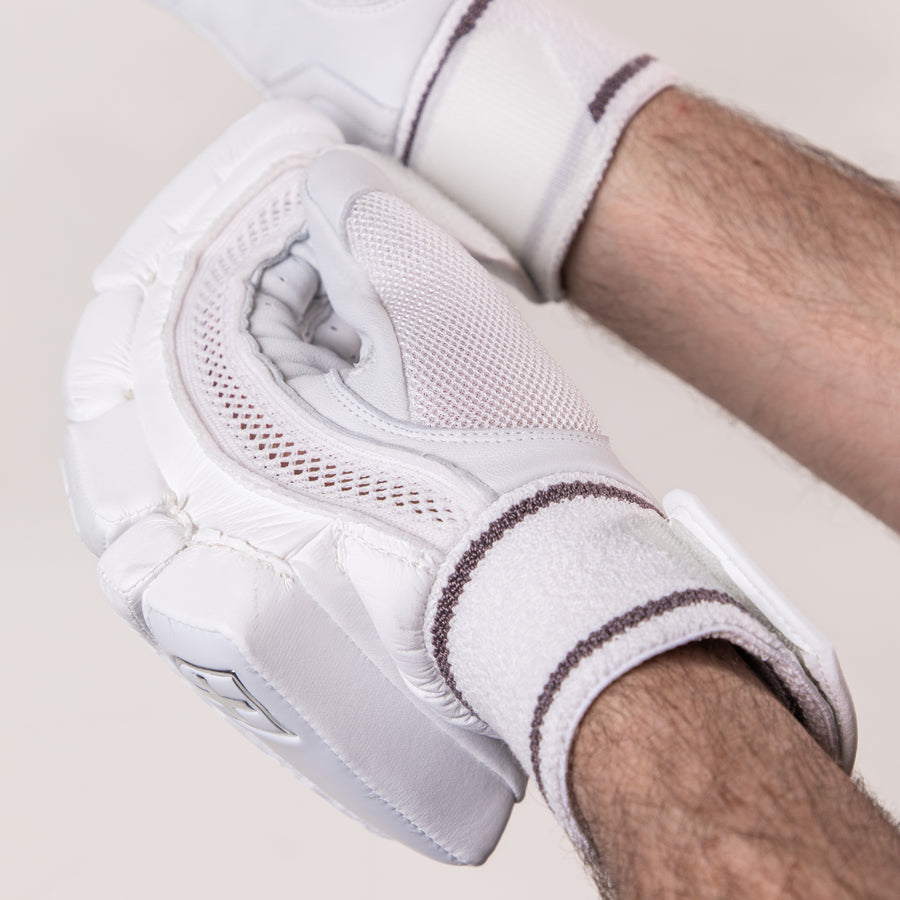 Focus SELECT Edition Gloves (Youth) Focus SELECT Edition Gloves (Youth)