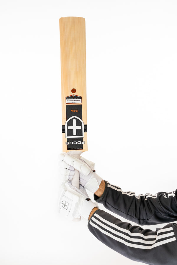 Focus Raw Pro Reserve Cricket Bat