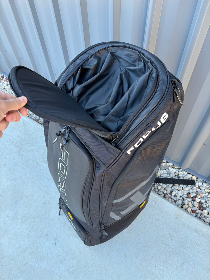 Focus LIMITED EDITION Duffle Bag - 3 Bats