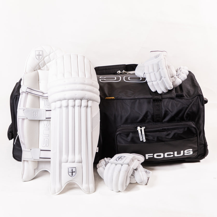 Focus SELECT Edition Pads (Youth / Small Adult)