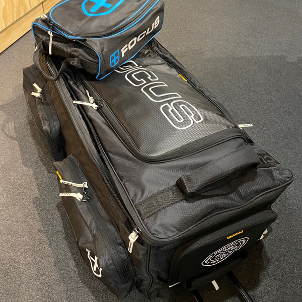 Focus "Players Edition" Standup Bag - Black