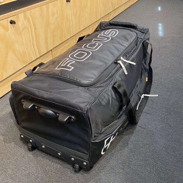 Focus "Select Edition" Wheelie Bag