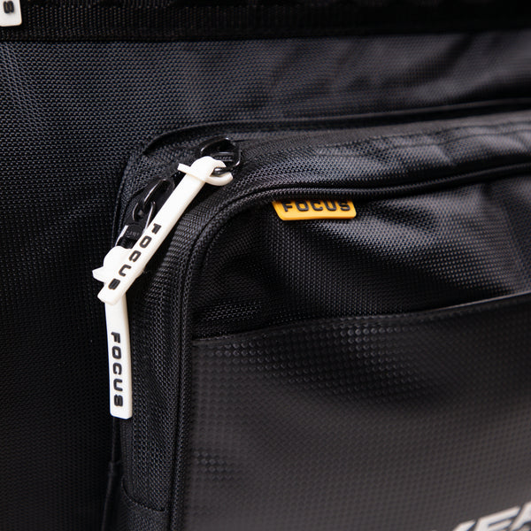 Focus "Limited Edition" - Large Tri Wheelie Bag - Black