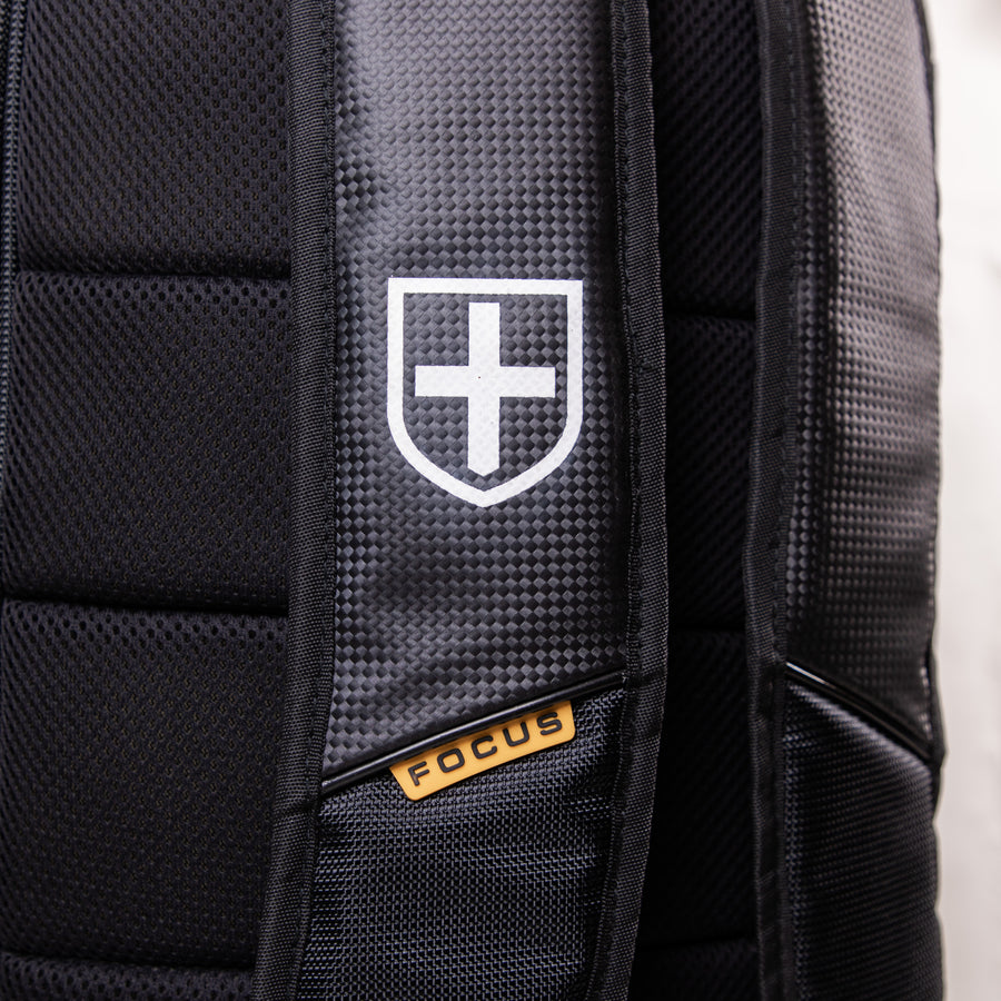 Focus PLAYERS EDITION Wheelie Duffle Bag